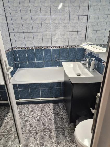 Garsonieră decomandată în Central