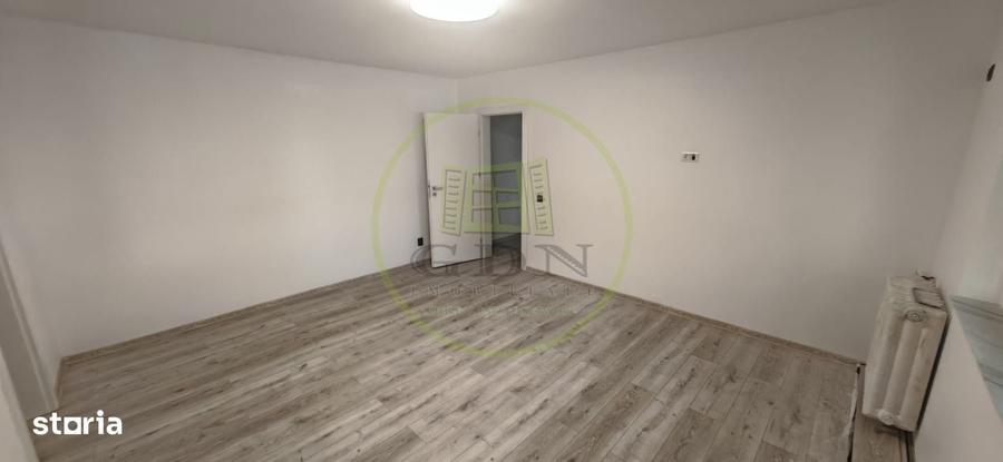 Apartament cu 2 camere semidecomandat în Sărari