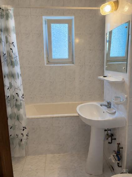 Apartament cu 3 camere, mobilat în Vatra Luminoasă