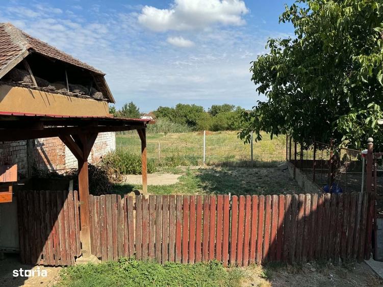Casă cu 3 camere cu Teren 1300 Mp în Beltiug