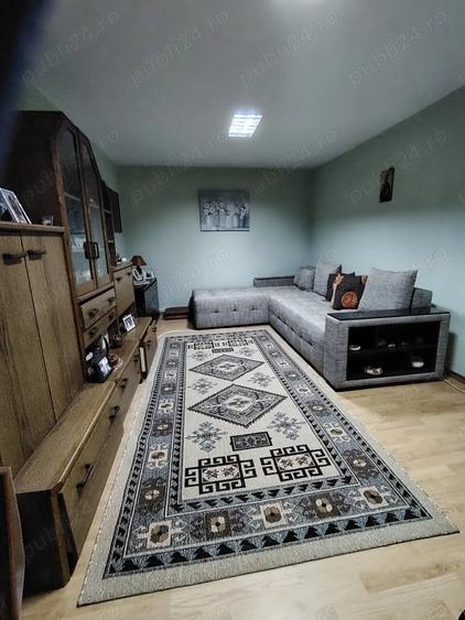 Casă cu 3 camere în Central