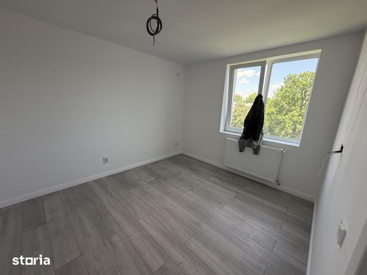 Apartament cu 3 camere în Andrei Mureșanu