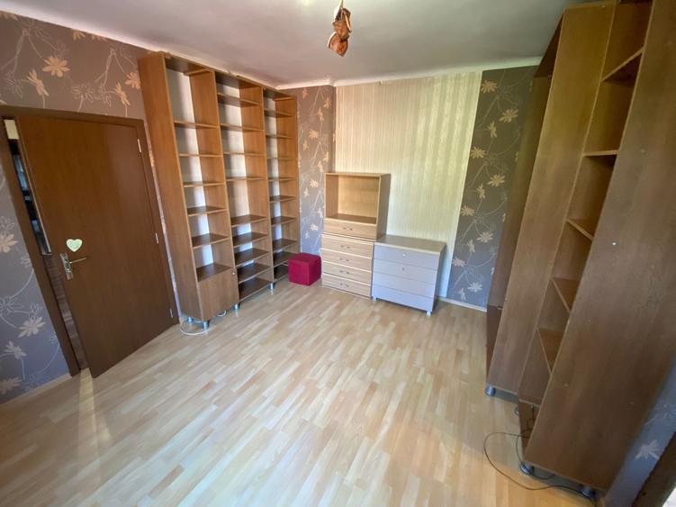 Apartament cu 2 camere semidecomandat, mobilat în Unirii