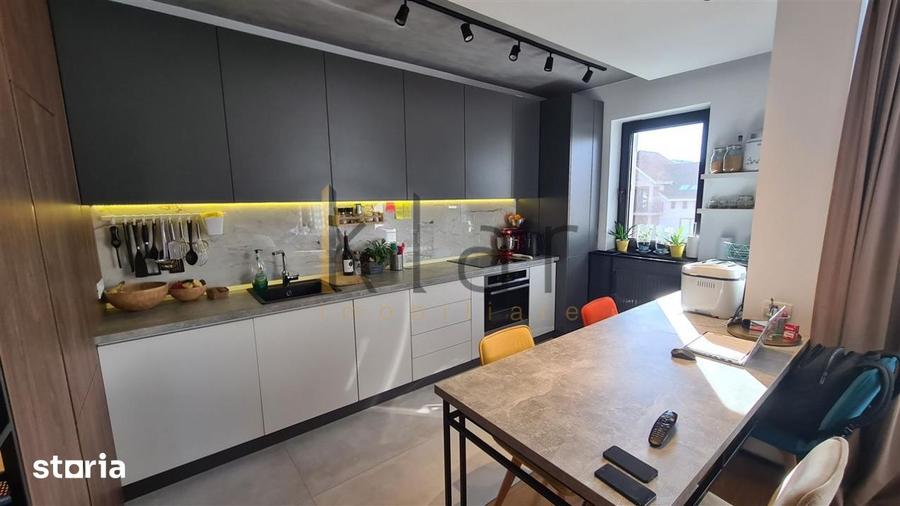 Apartament cu 2 camere semidecomandat, mobilat în Europa