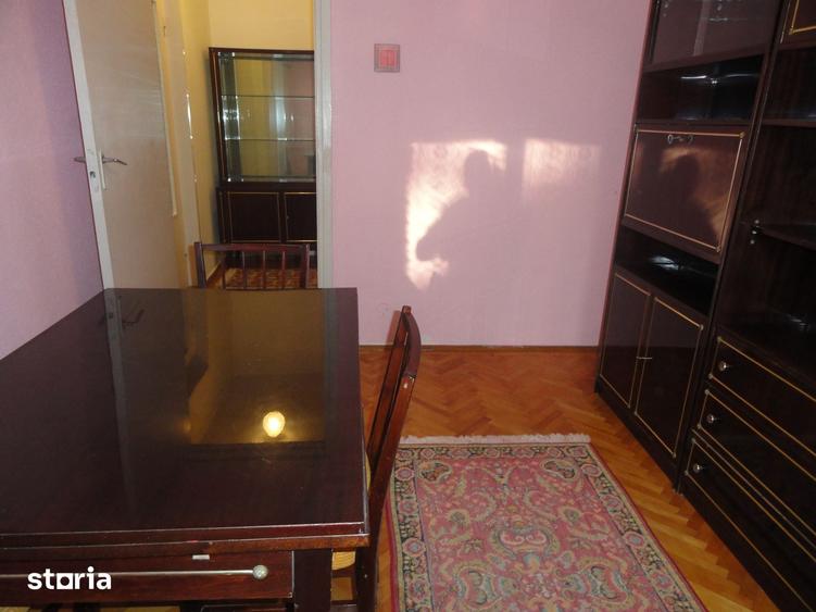 Apartament cu 4 camere în Central