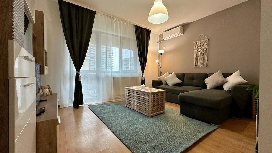 Apartament cu 2 camere decomandat în Metalurgiei