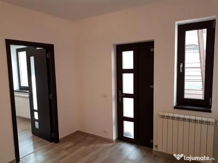 Casă cu 4 camere cu Teren 130 Mp în Parcul Circului