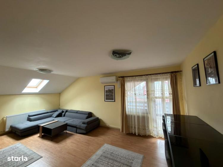 Casă cu 4 camere în Central
