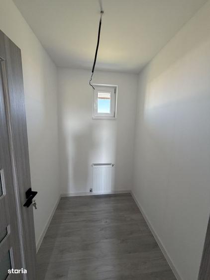 Casă cu 4 camere cu Teren 260 Mp în Clinceni
