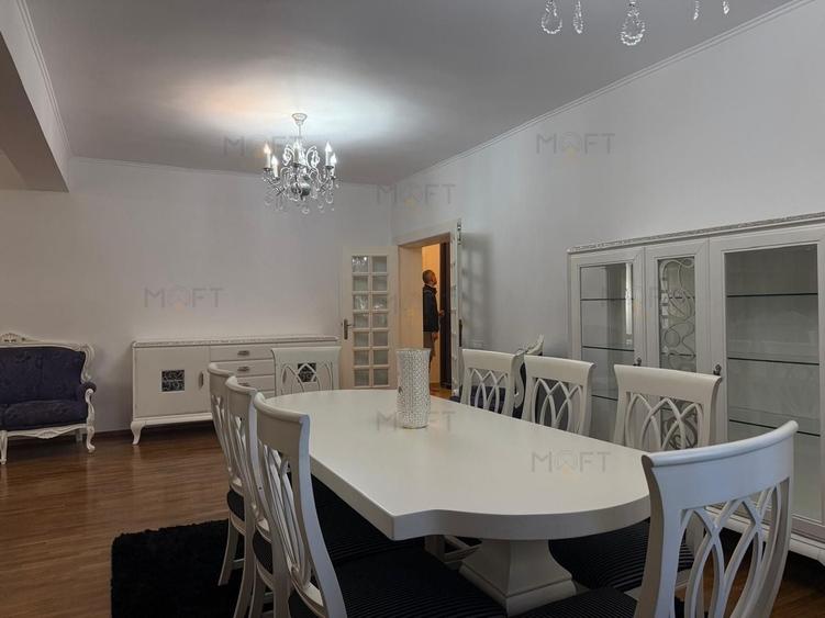 Apartament cu 4 camere decomandat, mobilat în Barbu Văcărescu