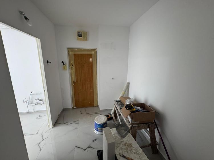 Apartament cu 3 camere în Alexandru cel Bun