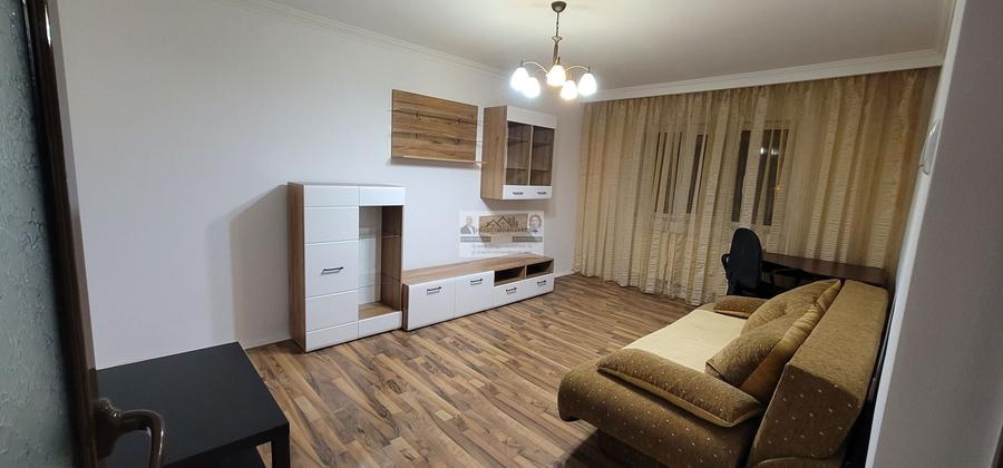 Apartament cu 2 camere decomandat, mobilat în Est