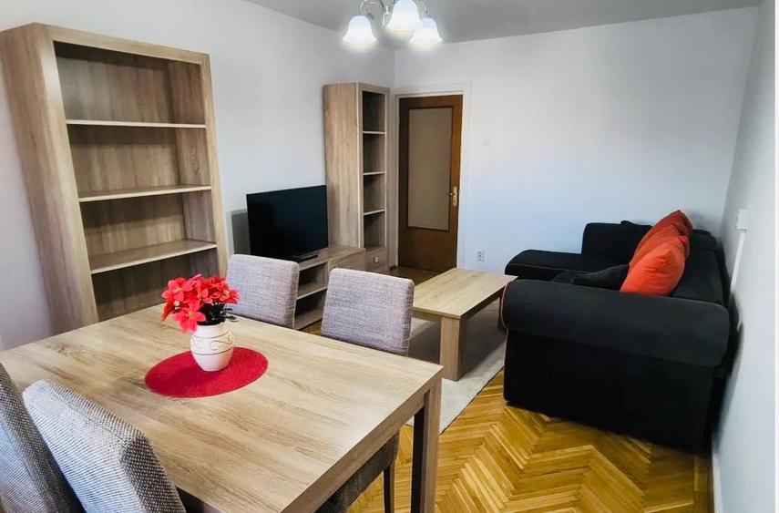 Apartament cu 4 camere decomandat, mobilat în Domenii