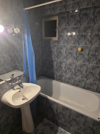 Apartament 3 camere Bld 21 Decembrie, et2/6, decomandat, parcare - 10
