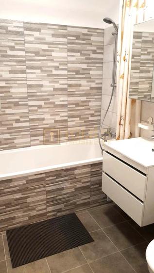 Apartament cu 2 camere decomandat în Soarelui