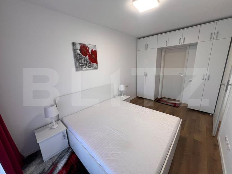 Apartament cu 3 camere semidecomandat, mobilat în Gheorgheni