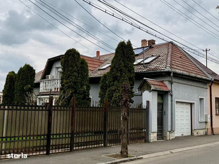Casă cu 3 camere în Mureșeni
