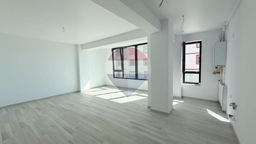 Apartament cu 3 camere decomandat în Țiglina 2