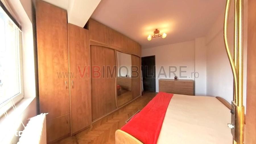 Apartament cu 3 camere în Centrul Civic