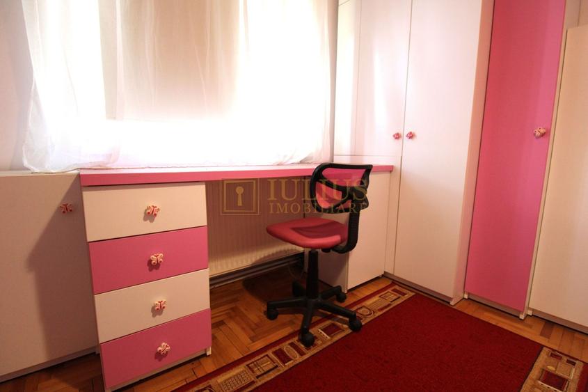 Apartament cu 2 camere decomandat, mobilat în Aradului