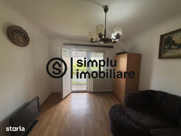 Apartament cu 4 camere în 1 Mai