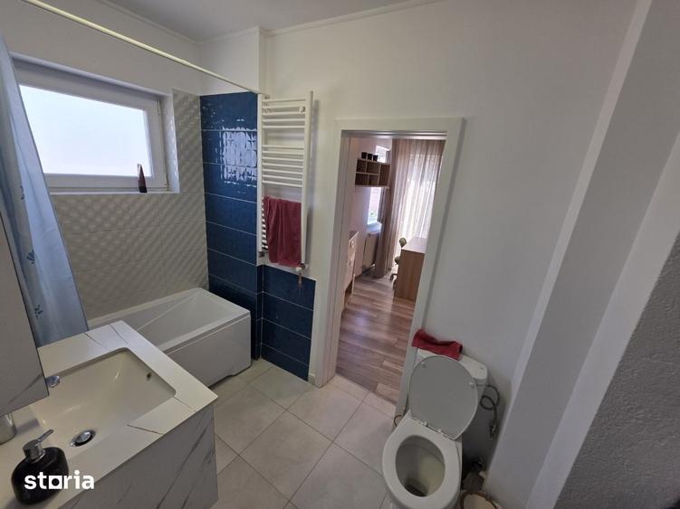 Apartament cu 4 camere în Armeneasca