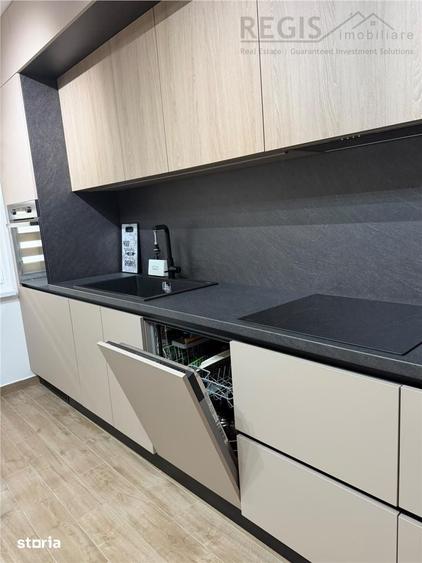 Casă cu 4 camere cu Teren 20 Mp în Centrul Istoric