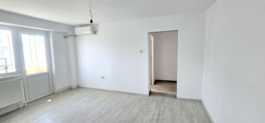Apartament cu 2 camere semidecomandat în Viziru 3