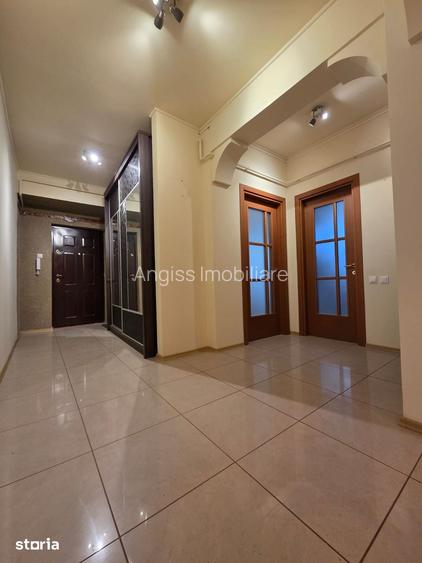 APARTAMENT 3 CAMERE Str.BABADAG / 106.33mp