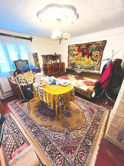 Casă cu 5 camere cu Teren 719 Mp în Vânători-Neamț