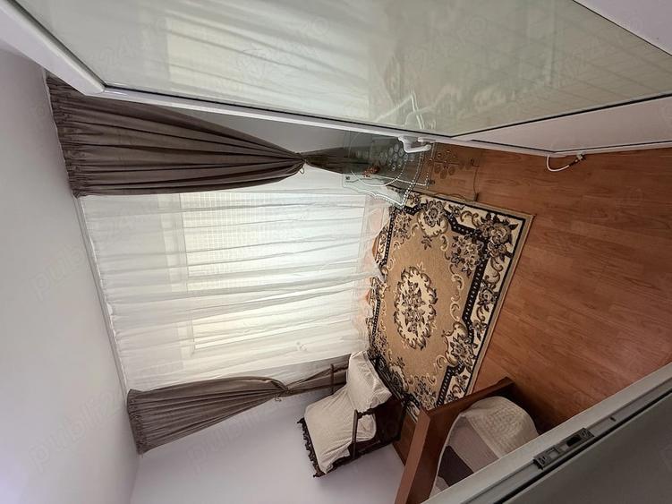Apartament cu 2 camere decomandat în 1 Mai