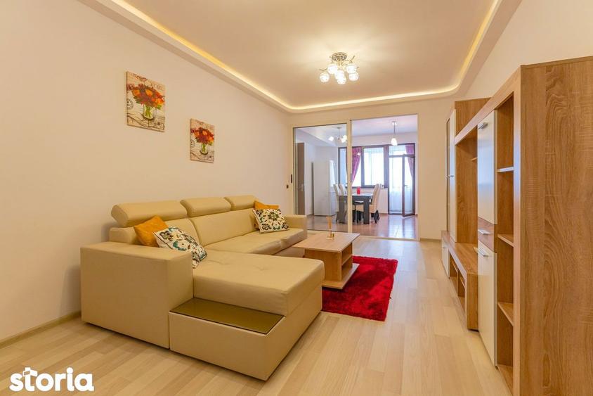 Apartament cu 3 camere semidecomandat, mobilat în Tractorul