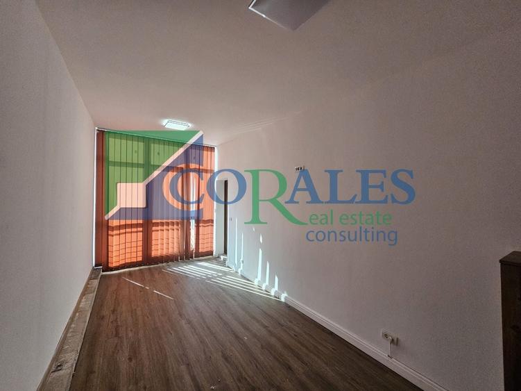Apartament cu 3 camere decomandat în Fabric