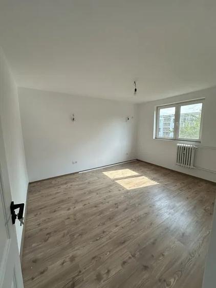 Garsonieră semidecomandată în Tătărași