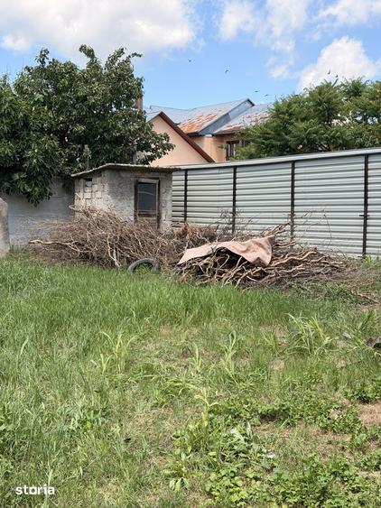 Casă cu 4 camere cu Teren 468 Mp în Mărăcineni