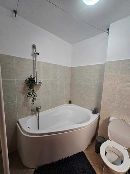Inchiriez apartament 2 camere, superb, sector 1, Metrou - 1