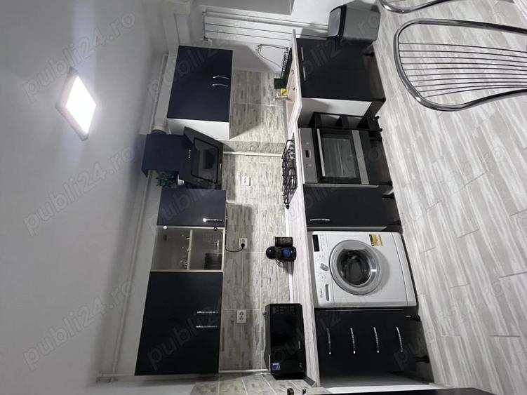 Apartament cu 2 camere decomandat în Apărătorii Patriei