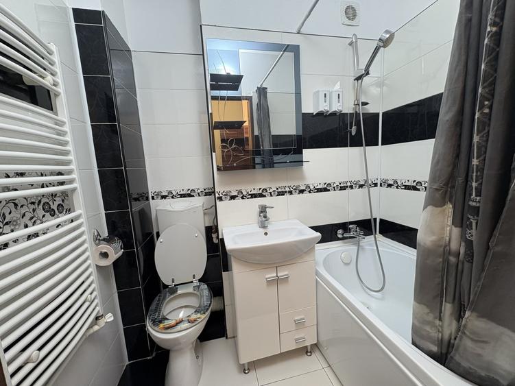 Apartament cu 2 camere nedecomandat, mobilat în Tătărași