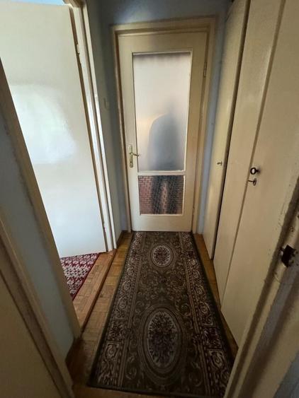 Apartament cu 3 camere semidecomandat în Terezian