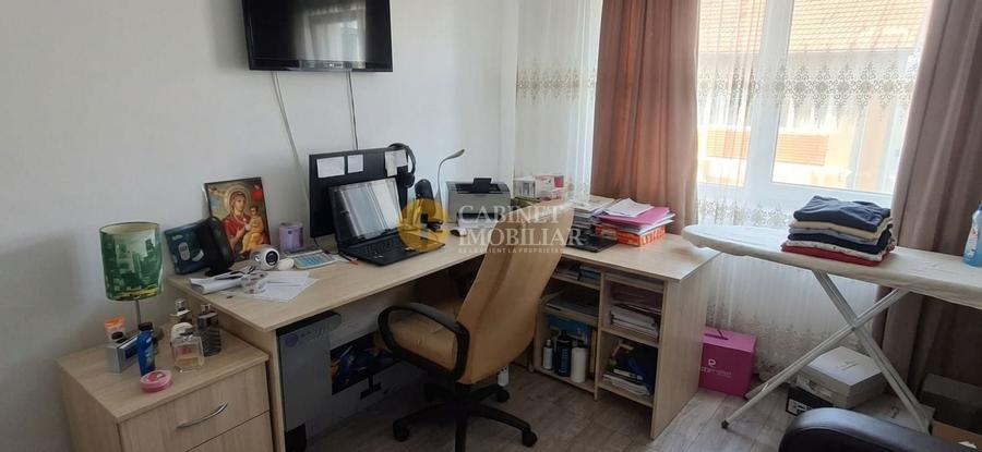 Apartament cu 3 camere decomandat, mobilat în Tomești