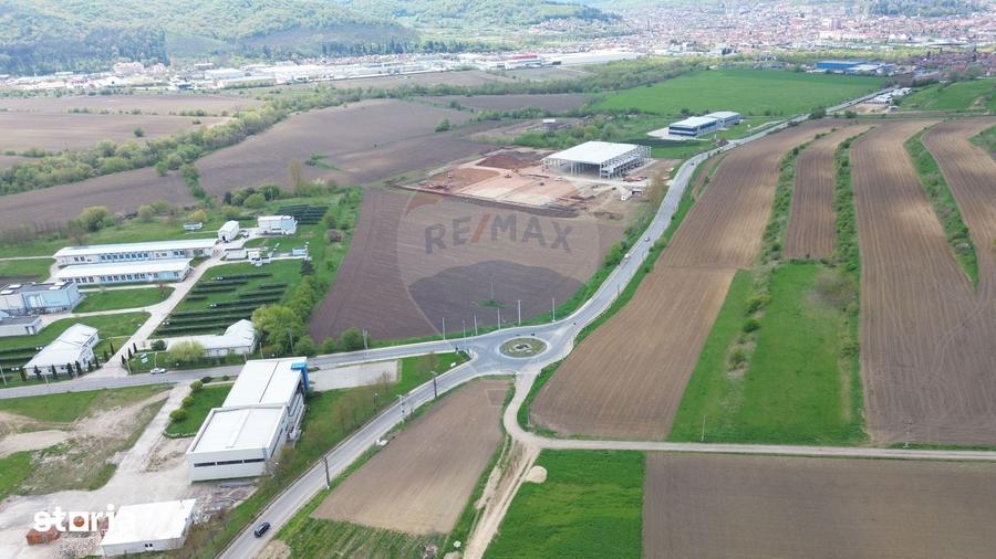 Spațiu comercial, de 57,000 mp, în Central