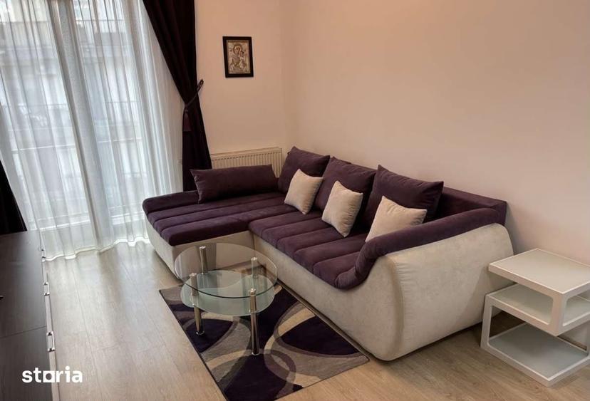 Apartament cu 2 camere în Centrul Civic