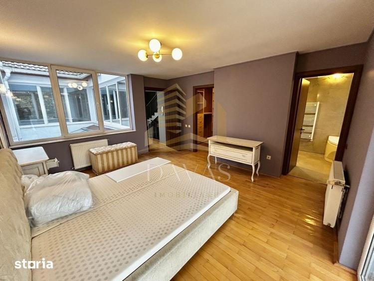 Casă cu 5 camere semidecomandat cu Teren 350 Mp în Bună Ziua