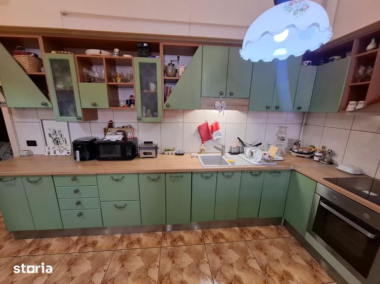 Apartament cu 3 camere în Ultracentral