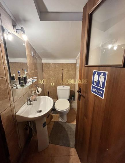 Apartament cu 4 camere decomandat, mobilat în Unirii