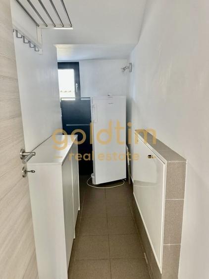 Casă individuală cu 5 camere cu Canalizare în Otopeni
