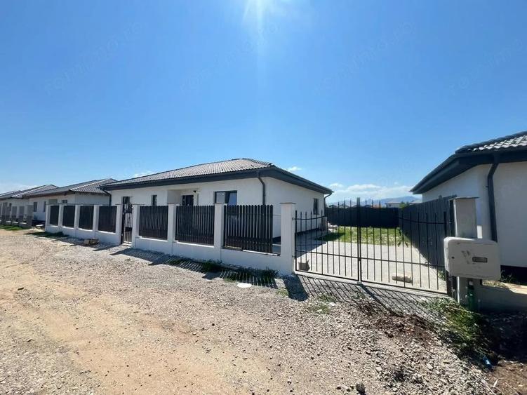Casă cu 4 camere cu Teren 410 Mp în Tărlungeni
