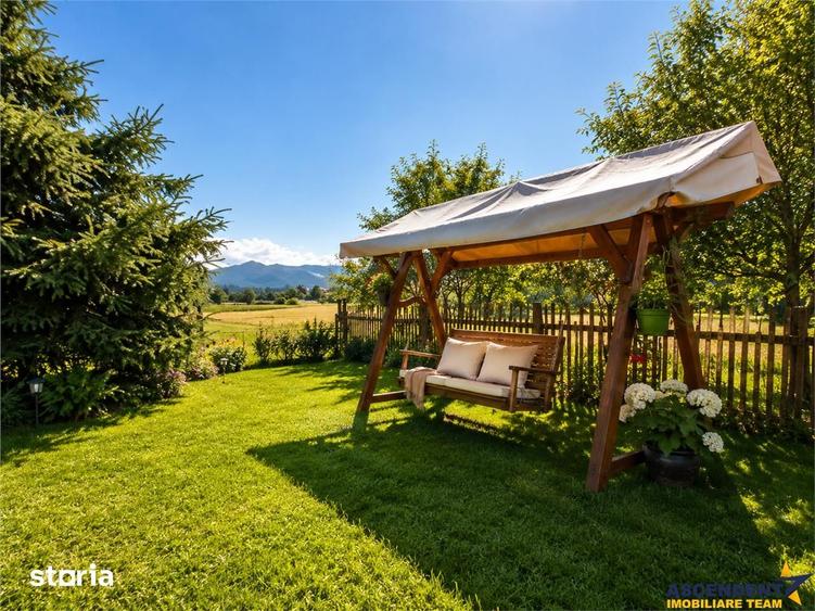 Casă cu 3 camere cu Teren 1360 Mp în Lunca