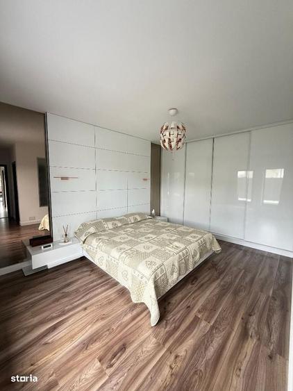 Casă cu 2 camere cu Teren 498 Mp în Central