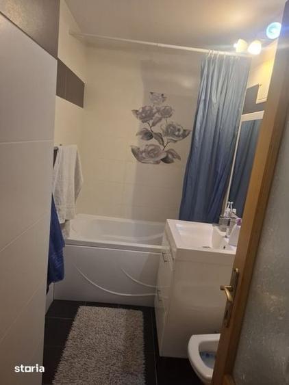 Apartament cu 2 camere decomandat în Bucovina